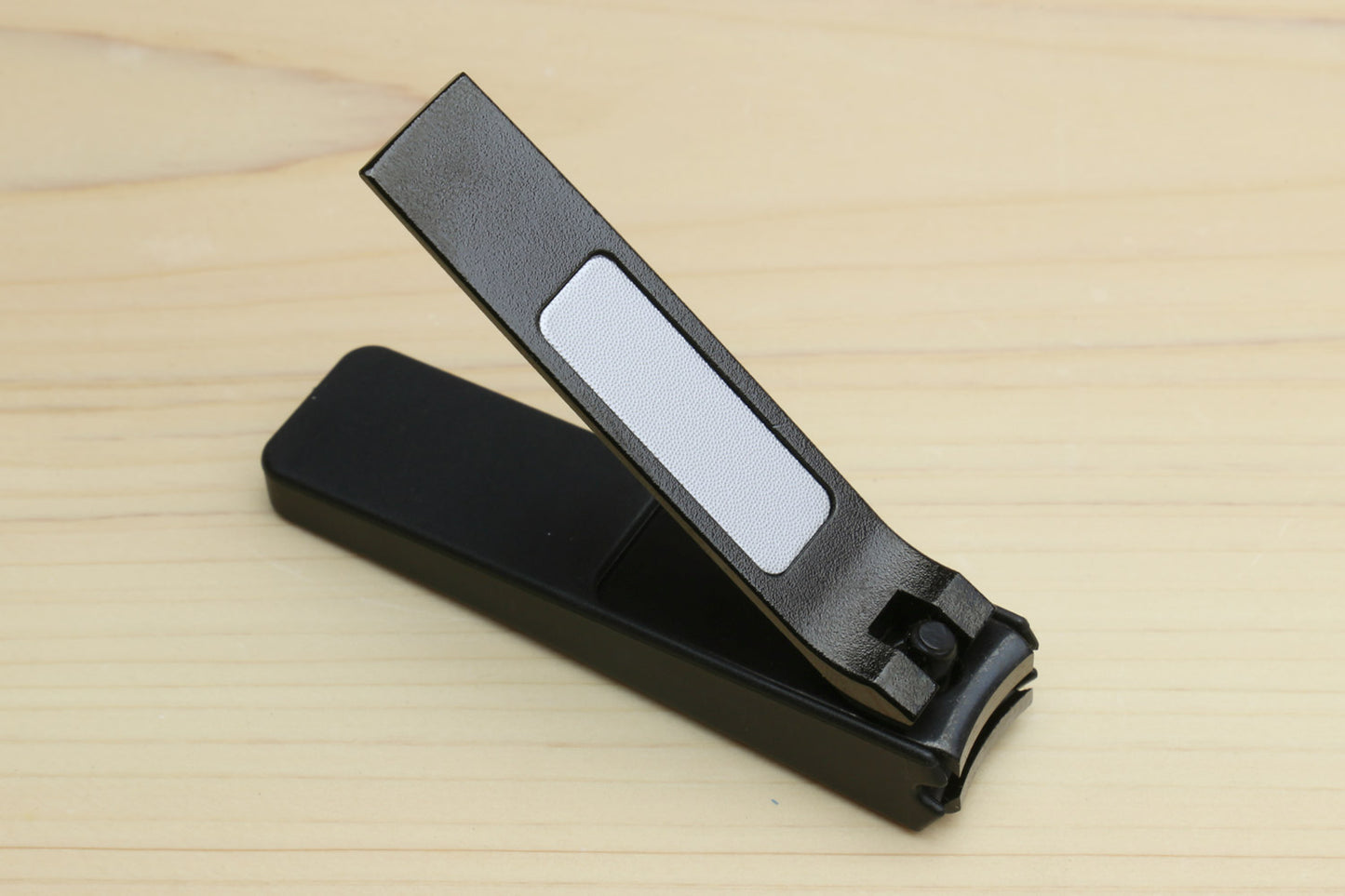 Yoshihiro Premium Black-Colored Japanese Nail Clippers