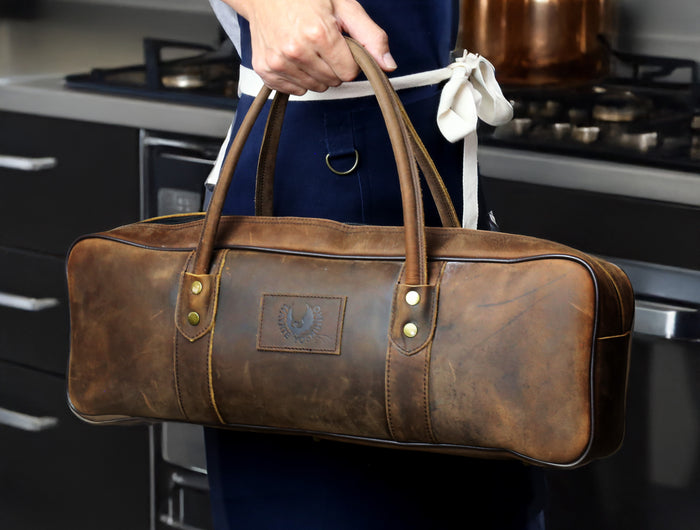 <h3>Brown Natural Leather Knife Bag</h3>