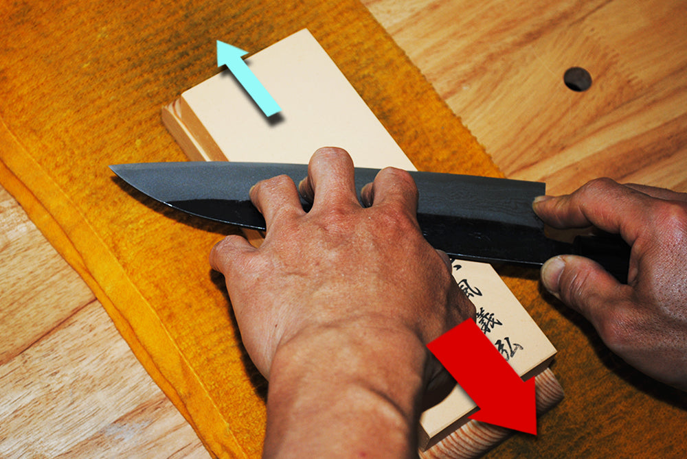 Before and after comparison of a dull versus freshly sharpened knife edge