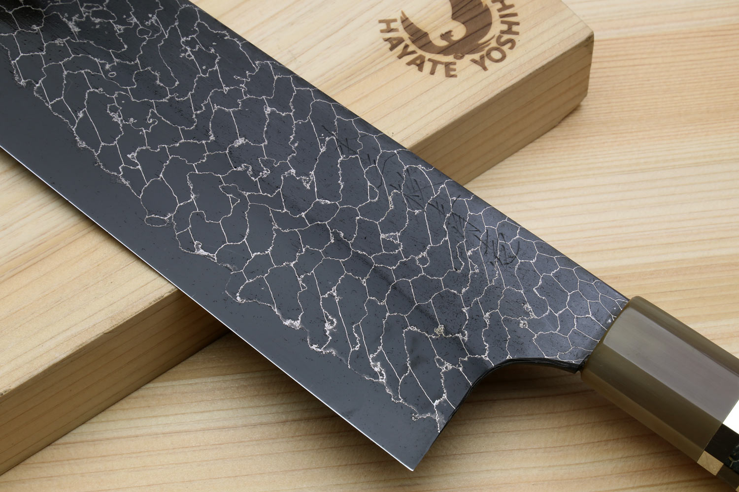 Yoshihiro Mazaki Hon-Sanmai Snake Skin Pattern Damascus Kurouchi Black-Forged Blue Steel Nakiri Vegetable Knife, Mazaki Limited Edition (Blade Length: 165mm)