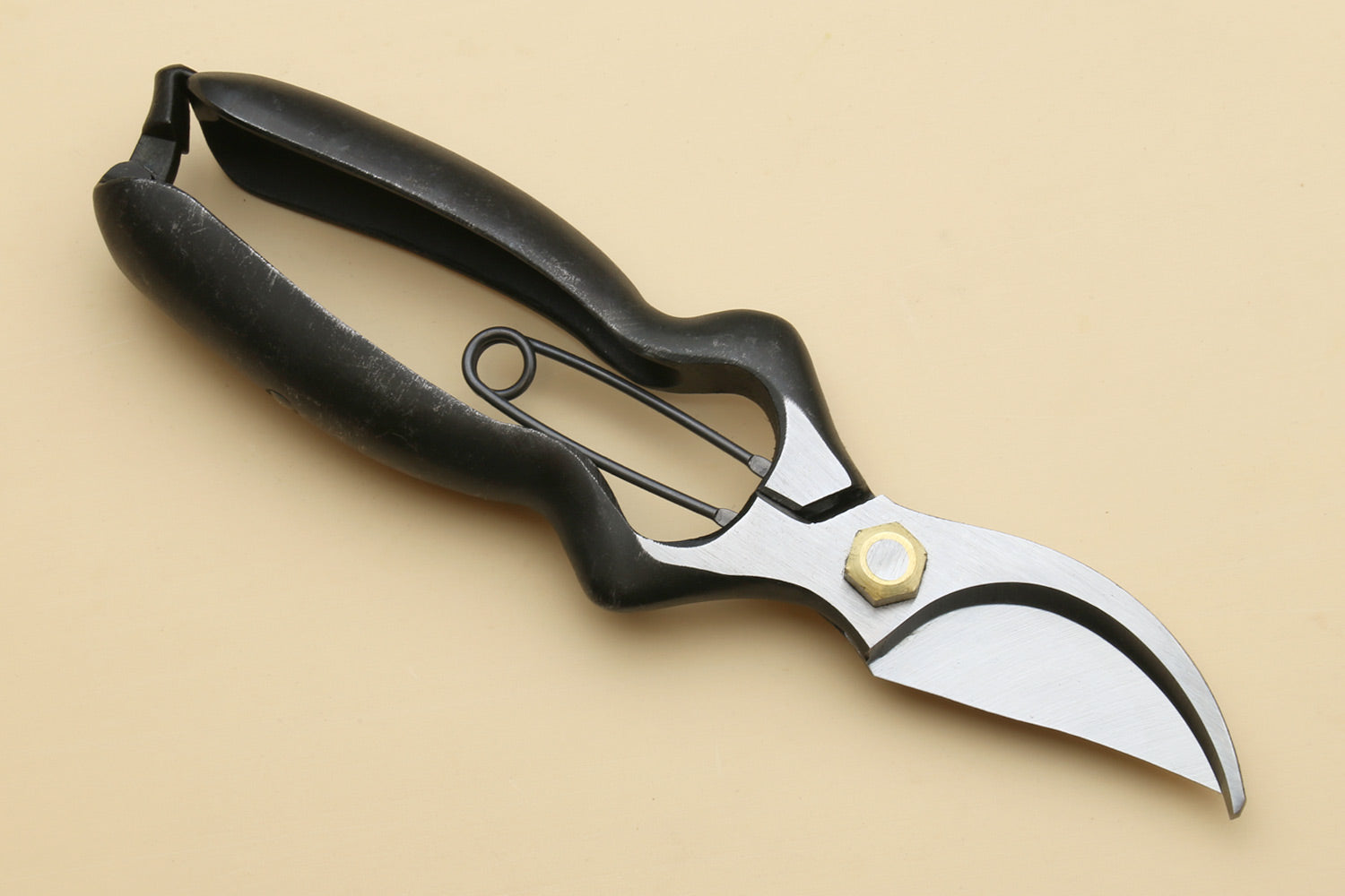 scissors garden tools Professional Pruning Shears for Gardening, Garden Clippers, Hedge Shea – Yoshihiro Cutlery