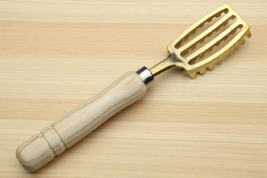 Yoshihiro Japanese Sushi Chef Tool Fish Scaler (X-Large)
