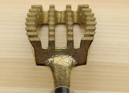 Yoshihiro Japanese Sushi Chef Tool Fish Scaler (X-Large)