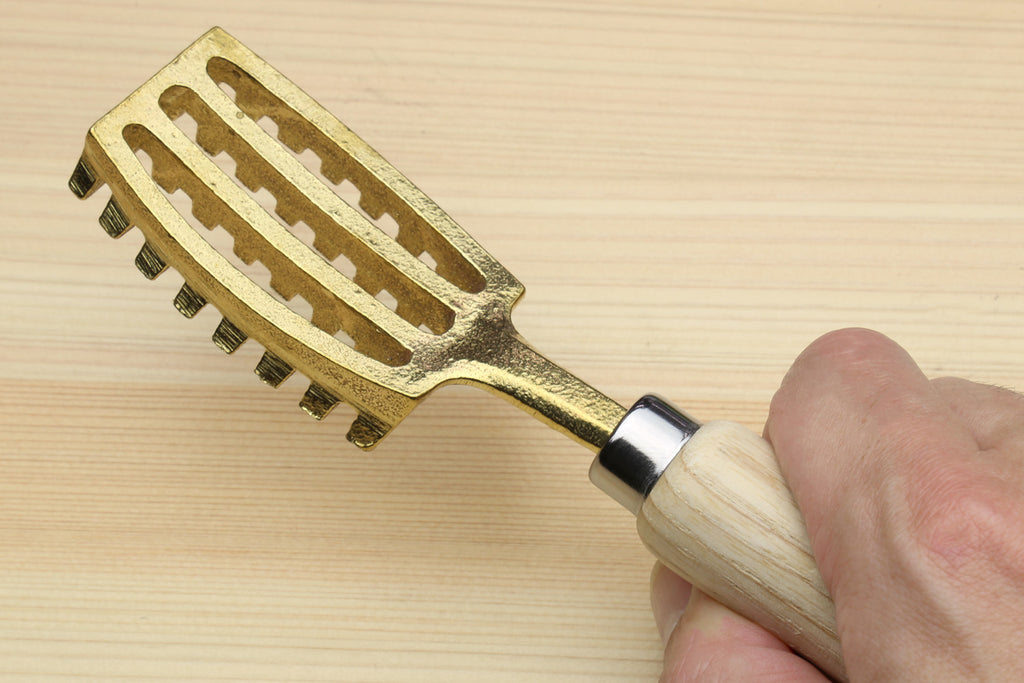 Yoshihiro Japanese Sushi Chef Tool Fish Scaler (X-Large)