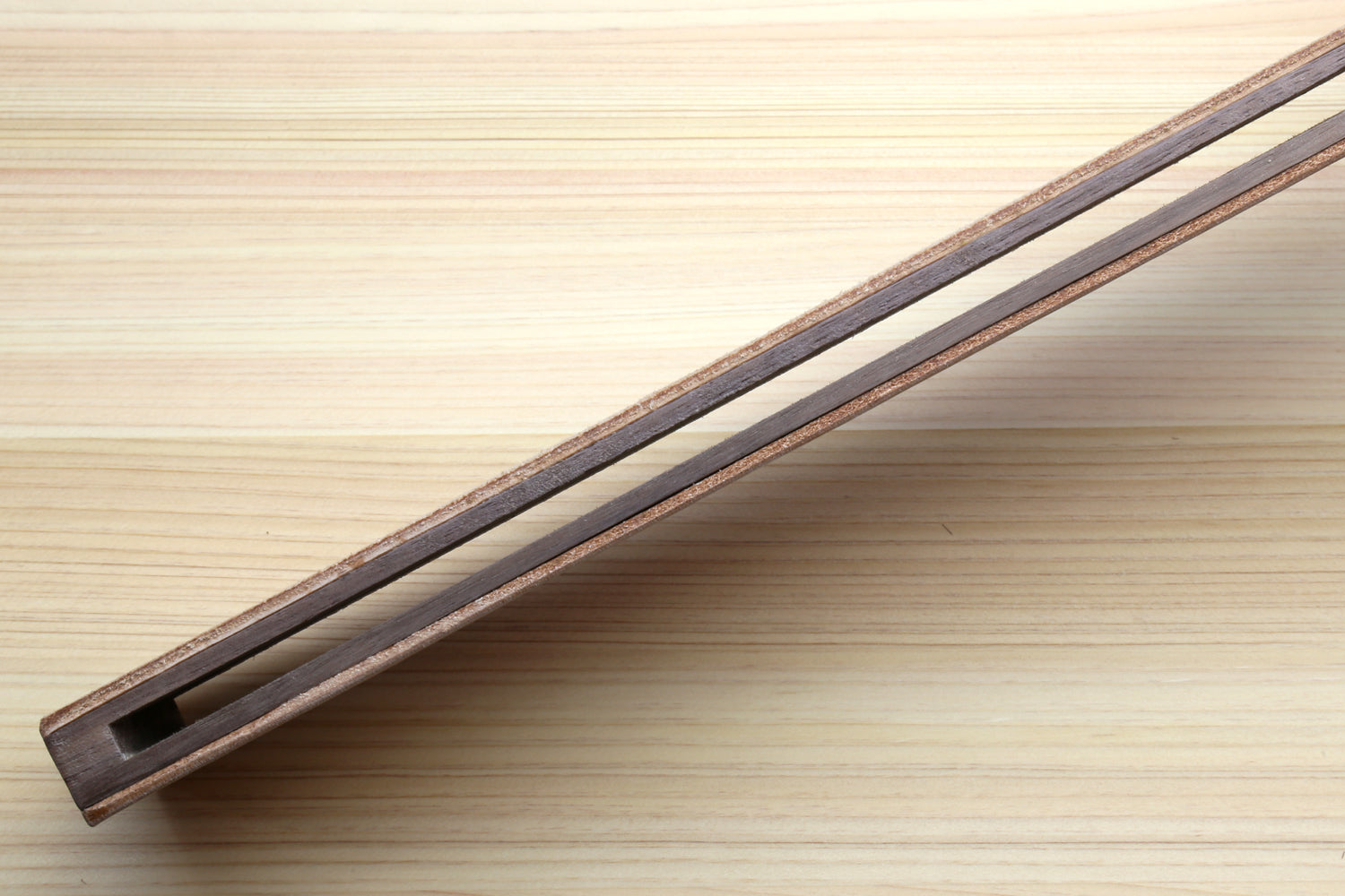 Yoshihiro Cutlery Two-Sided Leather Strop with Wooden Handle