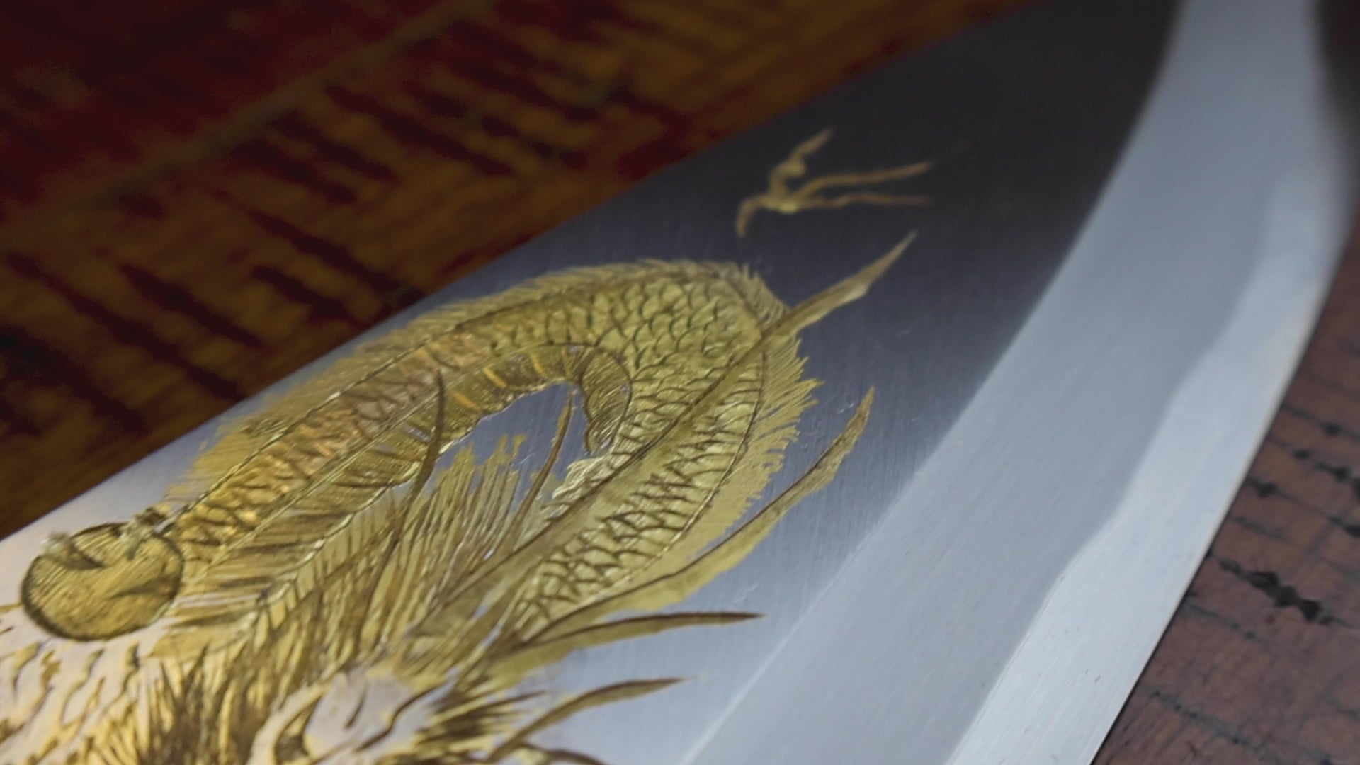 Yoshihiro Hongasumi White Steel Deba Fish Fillet Knife — Hand-Etched Gold 'FIVE-STORY PAGODA', Limited Edition, 300mm (Magnolia Handle)