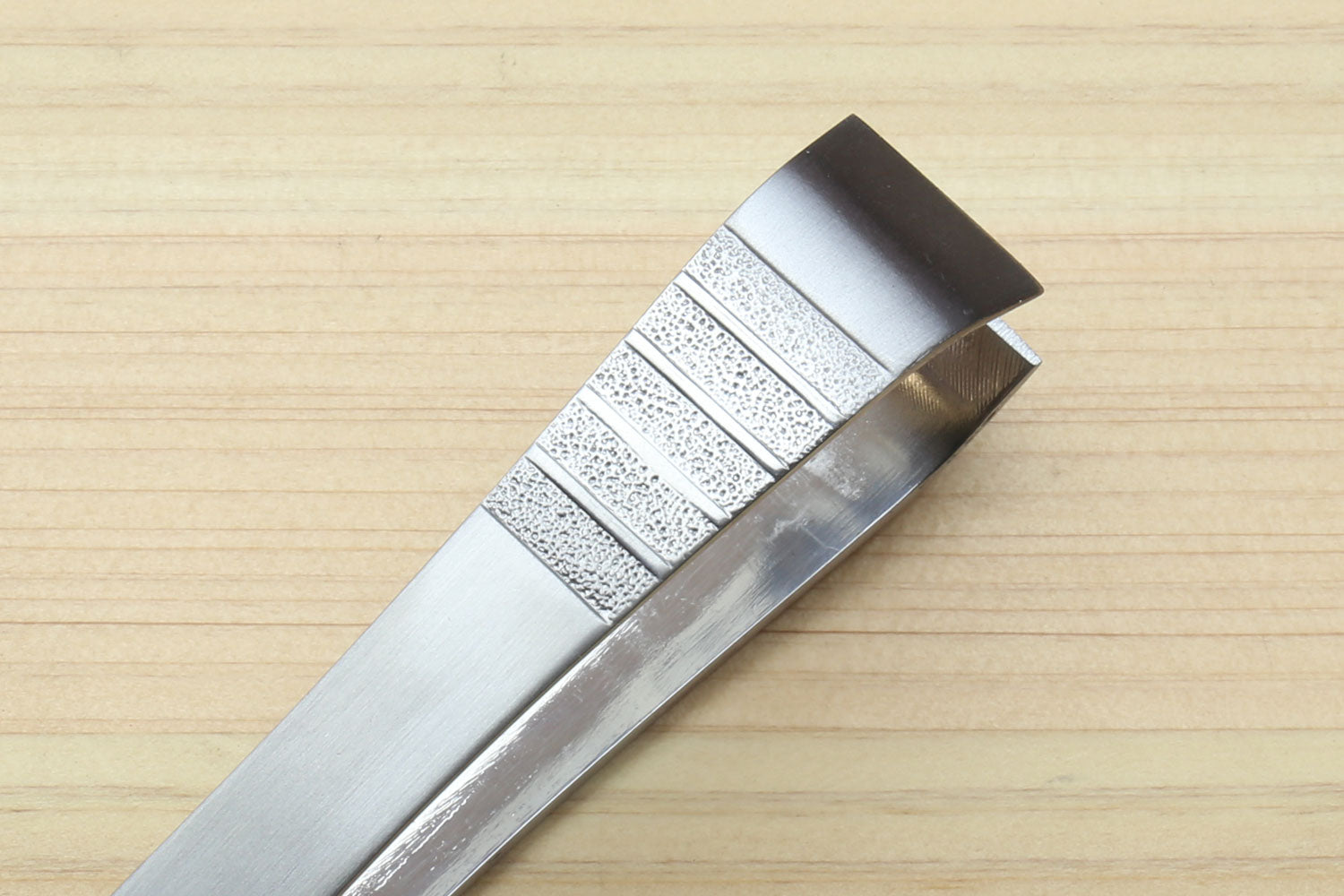 Yoshihiro Non-slip Fish Bone Tweezer Japanese Sushi Chefs Garnishing Tool (Eastern Type)