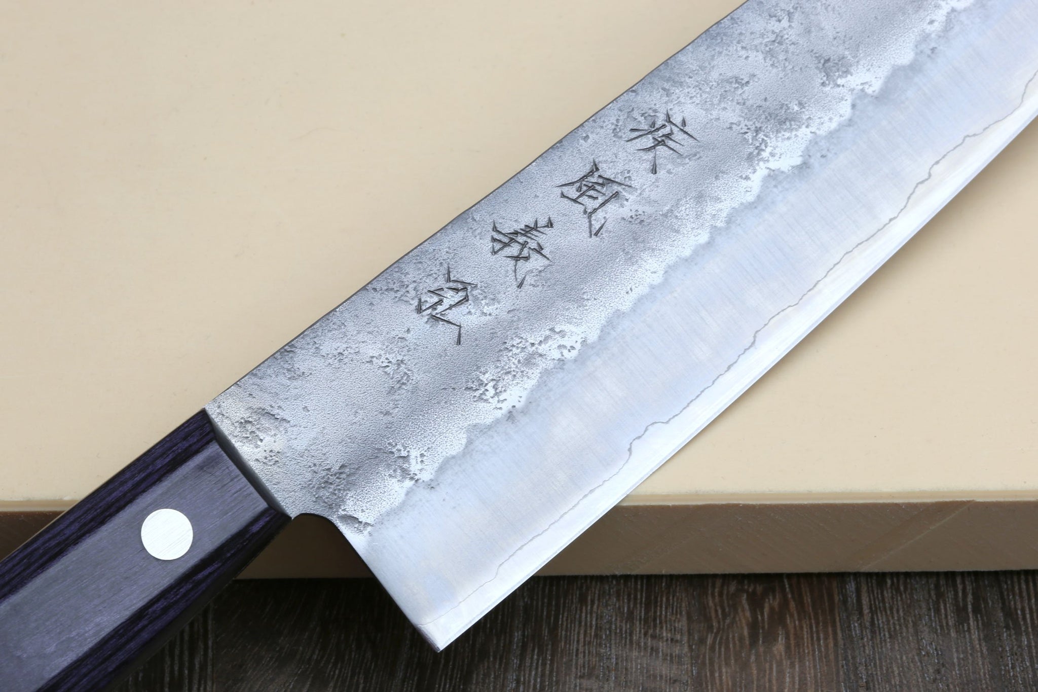 https://www.echefknife.com/cdn/shop/products/1ea314f8-tgigy210_02_1024x1024@2x.jpg?v=1603773687