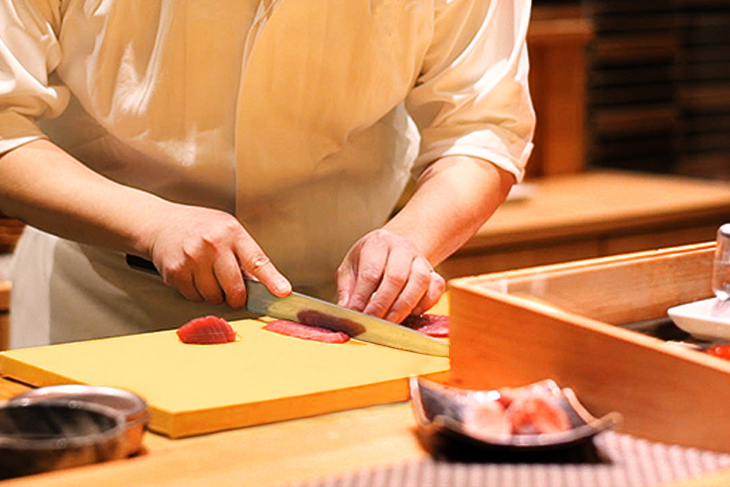 Yoshihiro - Tabla de cortar de grado profesional de alto rendimiento de  alta suavidad, herramienta de chef japonesa Sashimi fabricada en Japón (XL)