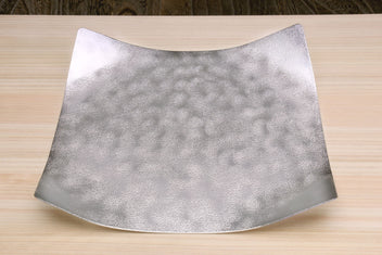Silver hammered flexible tin plate, wide crescent shape