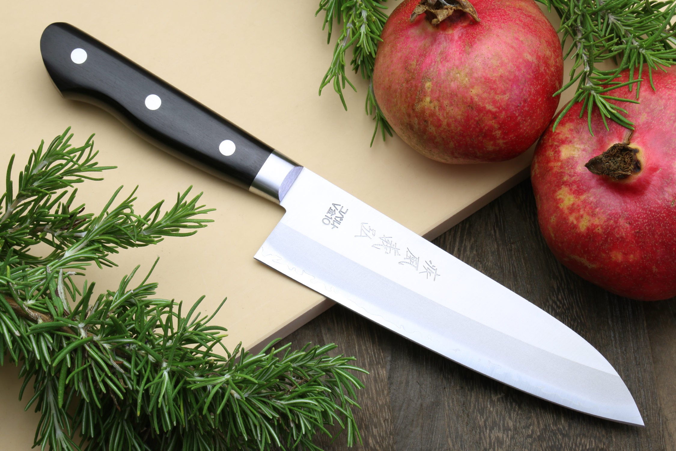 Yoshihiro VG-10 Gold Stainless Steel Santoku Multipurpose Chef Knife 7" (180mm)